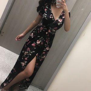 Omg shortsleeve dress with slit